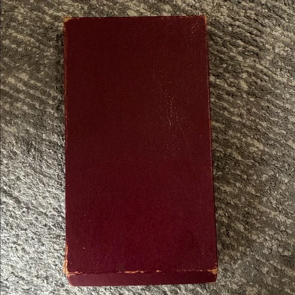 Vintage NOS Gold Tone IHS INRI Filigree Crucifix Wall Hanging in Original Box - Picture 6 of 6